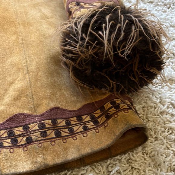 Vintage Boho Styled Leather Coat with Faux Fur trim Large - Picture 15 of 16